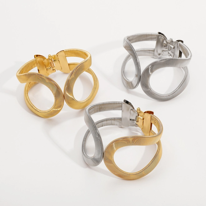 Additional Image for Exaggerated geometric bangle