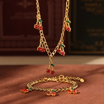 Cherry design 18K gold ..