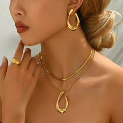 Retro style water droplet earrings, necklace and matching ring set