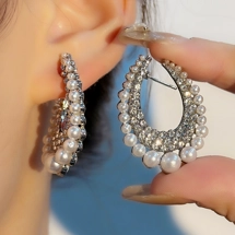 Korean style U-shaped e..