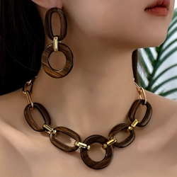 Stylish wooden earrings and matching necklace set