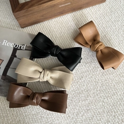 Bow hair clip