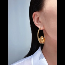 Nordic style C shape ea..