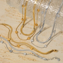 Double chain with squar..