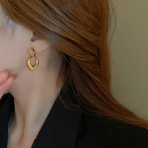 Small rhombus dangle ea..