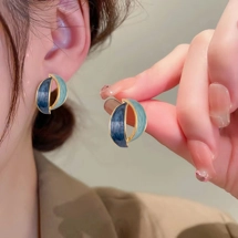 Two-tone enamel stud ea..
