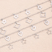 Casual anklet with simple ch..