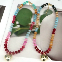 Beaded necklace with heart pendant