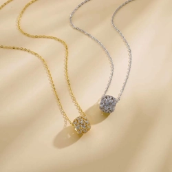 Stylish necklace with round zircon pendant