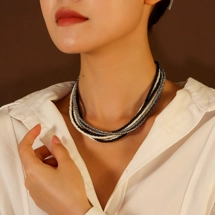 Multilayered beaded nec..