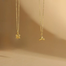 Cable chain necklace wi..