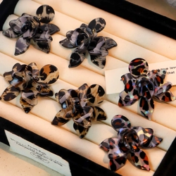 Leopard print flower design drop earrings