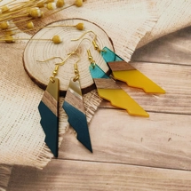 Geometric wood hook ear..