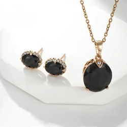 Elegant oval stud earrings and matching necklace set