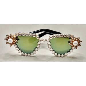 Pet Sunglasses with Pearl Accessories