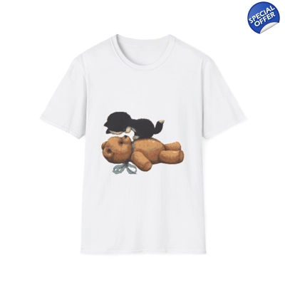 Cute Bear And Black Cat T-Shirt Cute Bear And Black Cat T-Shirt