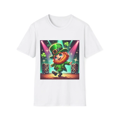 Saint Patrick's Day Leprechaun Dancing T-Shirt
