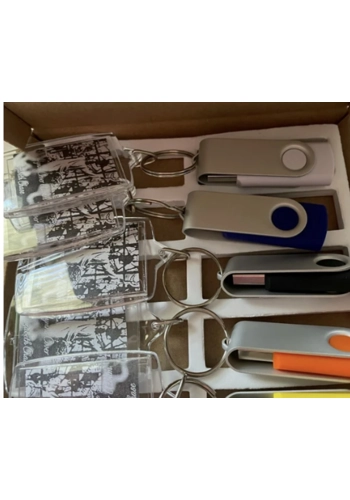 Hymns Flashdrive Album