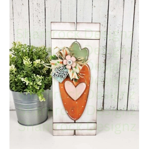 Prim Carrot Table Top Pallet Sign