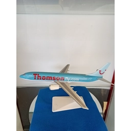 Tui/Thompson BOEING 737-800