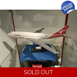 Qantas Boeing 747 400