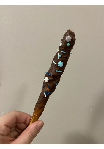 Chocolate Dipped Caramel Pretzel