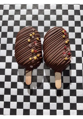 Cakesicles