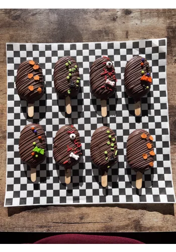 Cakesicles