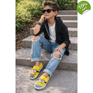 Hand-Painted Minions Style Canvas Shoes – Size 7 – Unisex