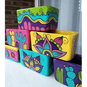 Square or rectangular clay pots