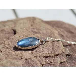 Small Labradorite Pendant