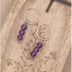 Hoop earrings with amethyst beads