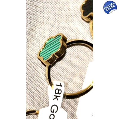 Ladies ring 18k gold clover ring - green Ladies ring 18k gold clover ring - green