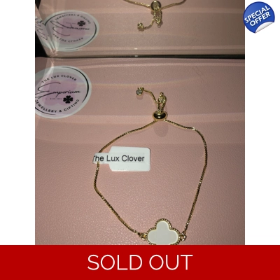 Ladies Clover bracelet gold with white clover drawstring b.. Ladies Clover bracelet gold with white clover drawstring b..