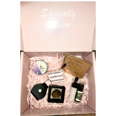 Boxed hampers Boxed hampers