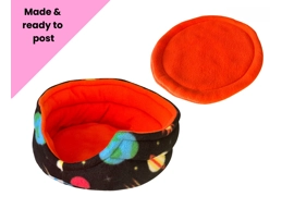 Cuddle Cup & Pee Pad - space