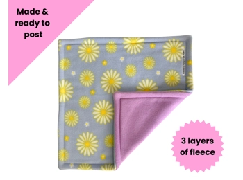 18" Pee Pad - Daisies & Lilac