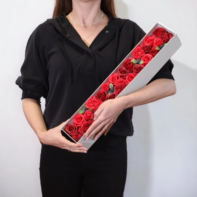 Extra Long - Classic Red Roses Extra Long - Classic Red Roses