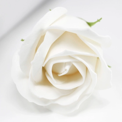 10x Craft Soap Flowers - Med Rose - White 10x Craft Soap Flowers - Med Rose - White