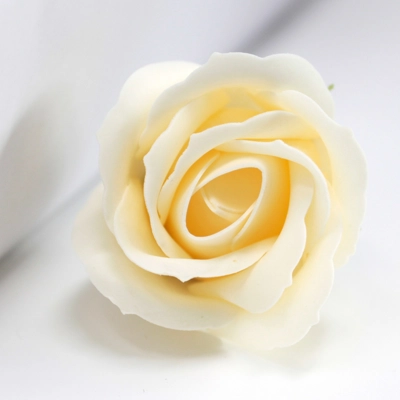 10x Craft Soap Flowers - Med Rose - Ivory 10x Craft Soap Flowers - Med Rose - Ivory