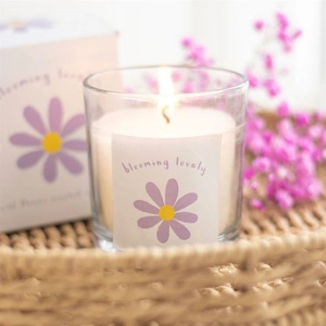 Blooming Lovely Daisy W..