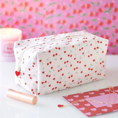 Heart Cherry Print Makeup Bag Heart Cherry Print Makeup Bag