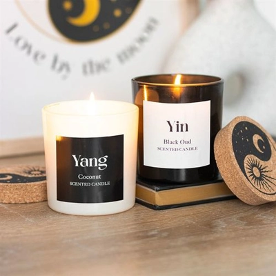 Set of 2 Yin Yang Black Oud and Coconut Candles Set of 2 Yin Yang Black Oud and Coconut Candles