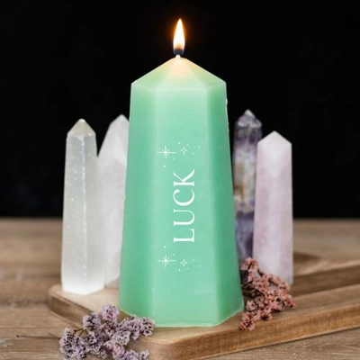 Luck Crystal Candle with Rough Green Aventurine Luck Crystal Candle with Rough Green Aventurine