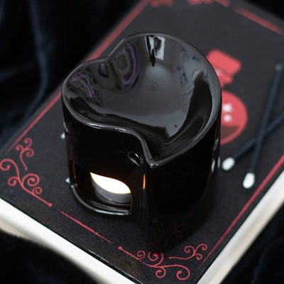 Black Heart Oil Burner and Wax Warmer Black Heart Oil Burner and Wax Warmer