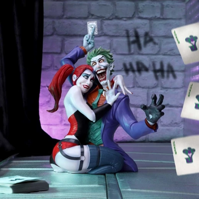 The Joker and Harley Quinn Bust 37.5cm The Joker and Harley Quinn Bust 37.5cm