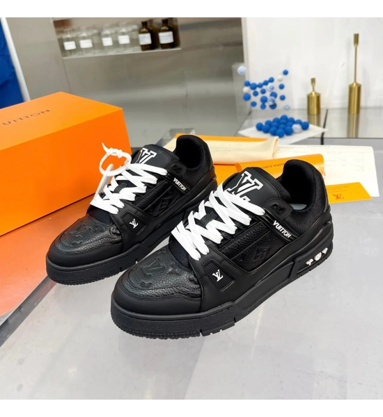 Beware Brandz LV Trainer Black