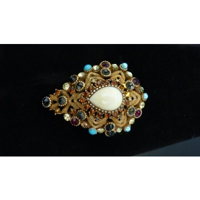 Vintage Sphinx brooch Vintage Sphinx brooch