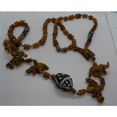 Zoo necklace