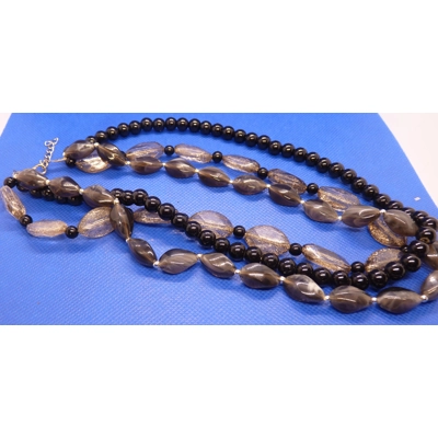 Three layer necklace Three layer necklace